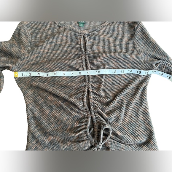 wild fable Space Dye Keyhole Cut Out Shirt Tie Front Long Sleeve Top - Picture 5 of 7